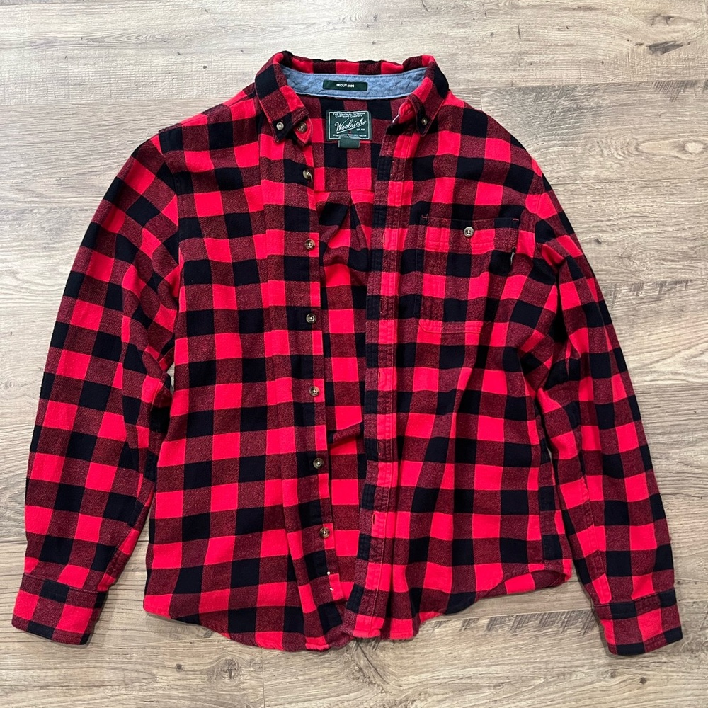 Men’s Woolrich Trout Run Flannel Shirt size M - red buffalo plaid check